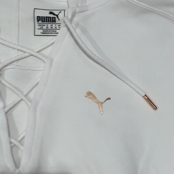 NEW w/o TAGS- Puma half sleeve Hoodie sz L - Picture 3 of 6